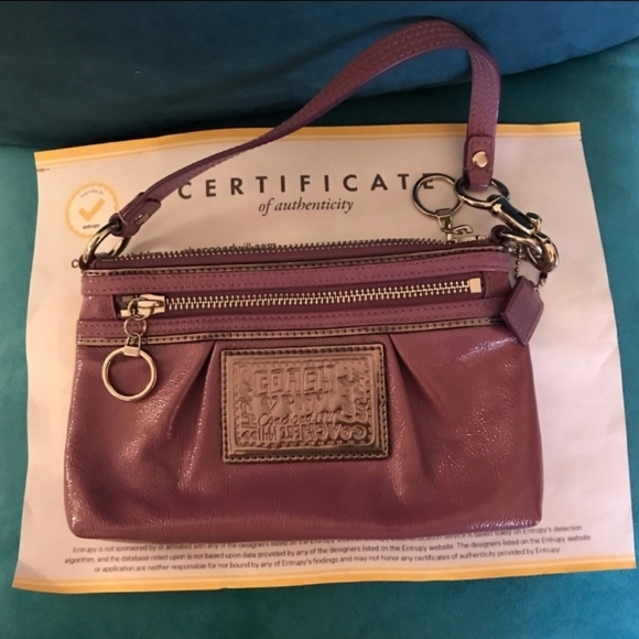 Coach Glam Ski Bunny Blue Tote matching Wrislet - Picture 5 of 8